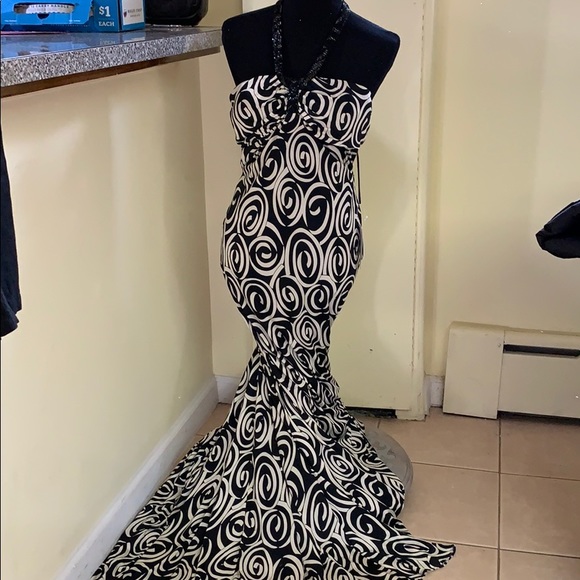 Jovani Dresses & Skirts - Jovani Gown